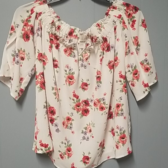 Blouse - Picture 1 of 4